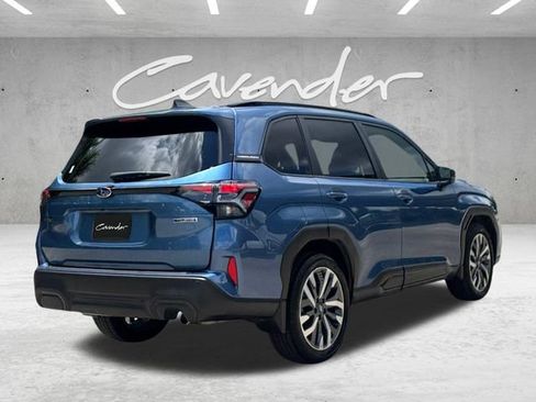 Used 2025 Subaru Forester Touring AWD/4WD image 20
