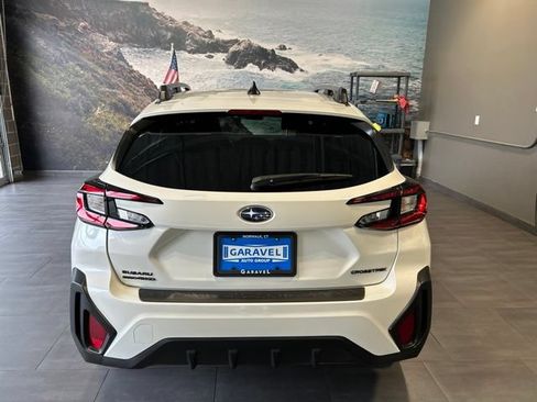 Used 2026 Subaru Crosstrek 2.5i Premium AWD/4WD image 32