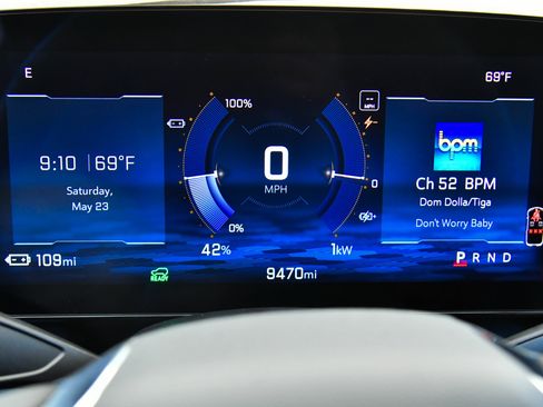 Used 2024 Chevrolet Equinox EV LT FWD image 37