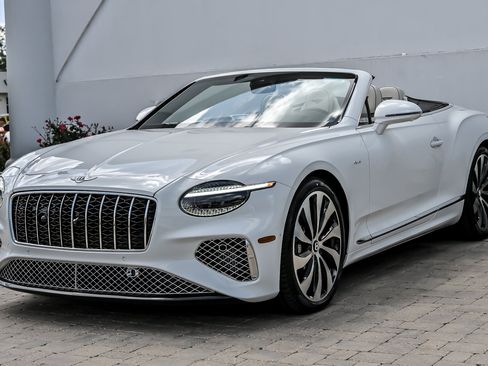 New 2026 Bentley Continental GTC AWD/4WD image 5