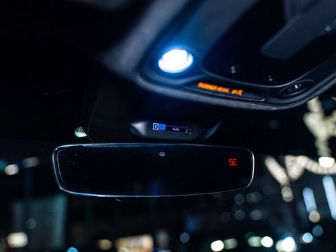 Used 2023 Lamborghini Urus Performante image 38