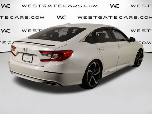 Used 2018 Honda Accord Sport image 41