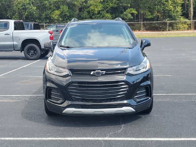 Used 2019 Chevrolet Trax LT w/ Redline Edition FWD image 2