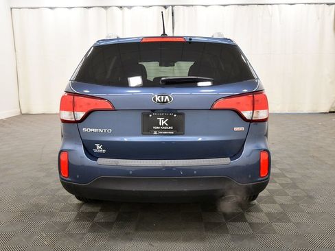 Used 2014 Kia Sorento LX FWD image 6