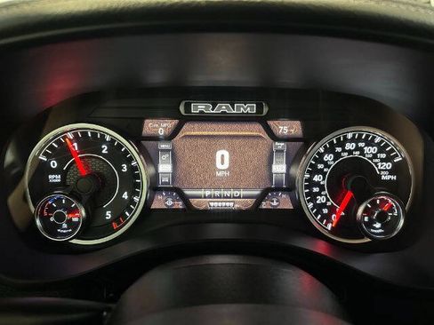 Used 2022 RAM 1500 Laramie AWD/4WD image 28