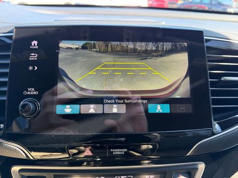 Used 2022 Honda Pilot Elite image 44