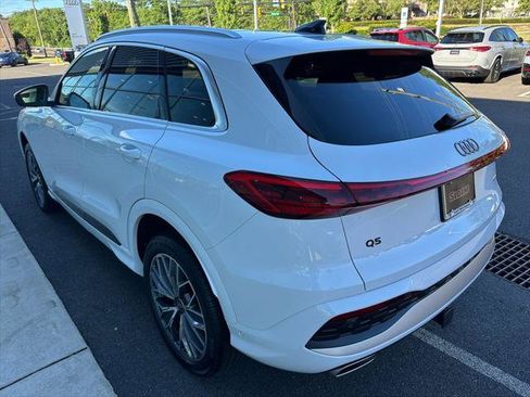Certified 2025 Audi Q5 Premium Plus w/ Premium Plus AWD/4WD image 36