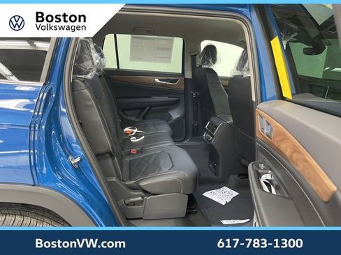 New 2026 Volkswagen Atlas SE image 12