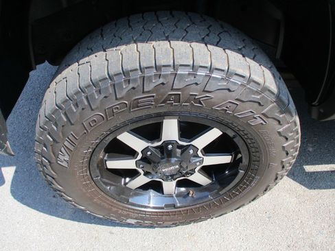Used 2015 RAM 2500 Tradesman w/ Chrome Appearance Group image 10