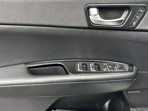 Used 2018 Kia Optima EX FWD image 12