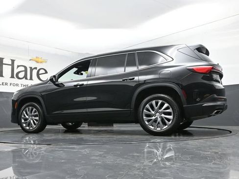 Used 2025 Buick Enclave Preferred w/ Power Package AWD/4WD image 56