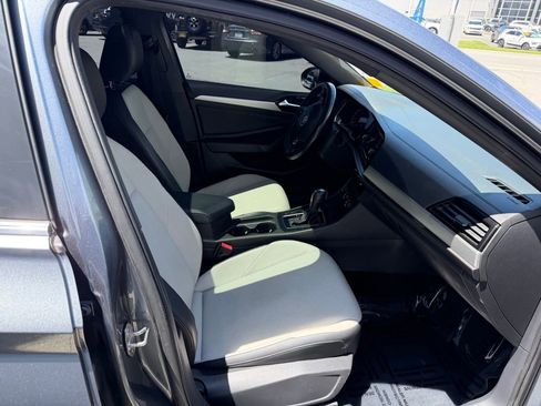 Used 2019 Volkswagen Jetta R-Line FWD image 20