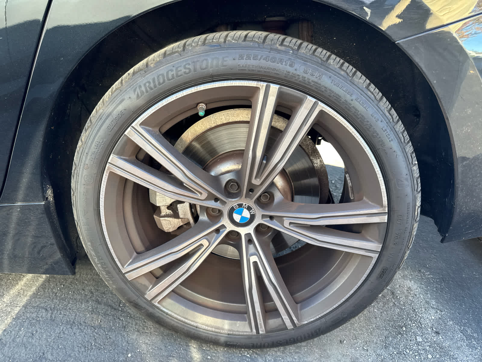Used 2024 BMW 330i xDrive Sedan w/ Premium Package AWD/4WD image 12