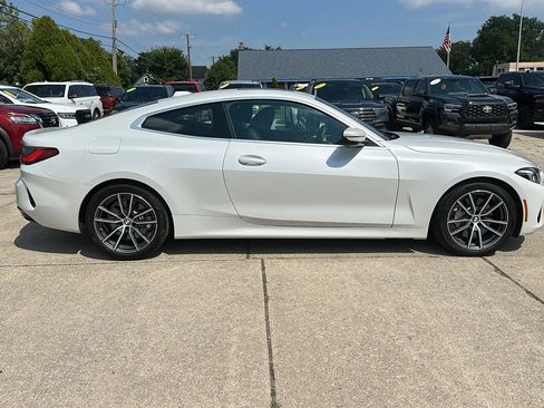 Used 2025 BMW 430i Coupe w/ Premium Package RWD image 4