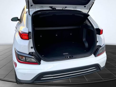 Used 2023 Hyundai Kona SEL FWD image 19