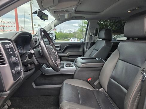 Used 2018 GMC Sierra 1500 SLT w/ All-Terrain Package AWD/4WD image 33