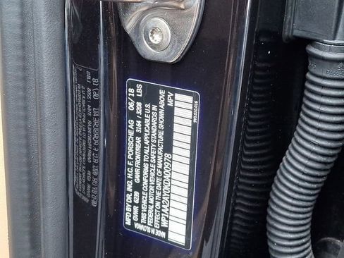 Used 2019 Porsche Cayenne image 30