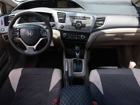 Used 2012 Honda Civic LX image 2