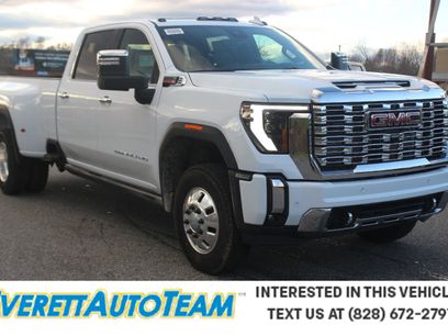 New 2026 GMC Sierra 3500 Denali w/ Denali Reserve Package