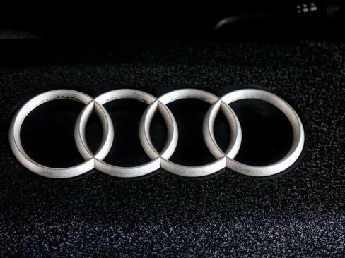 Used 2004 Audi S4 Sedan AWD/4WD image 45
