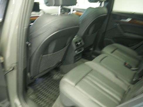 Certified 2023 Audi Q5 2.0T Prestige AWD/4WD image 21