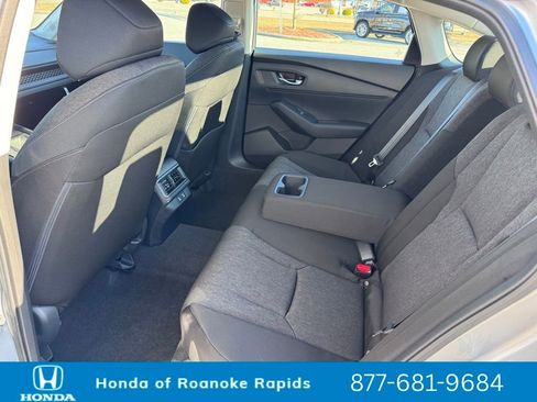 New 2025 Honda Accord SE image 28