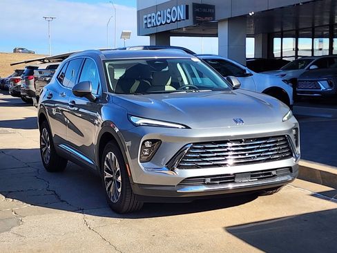 New 2026 Buick Envision Preferred image 2