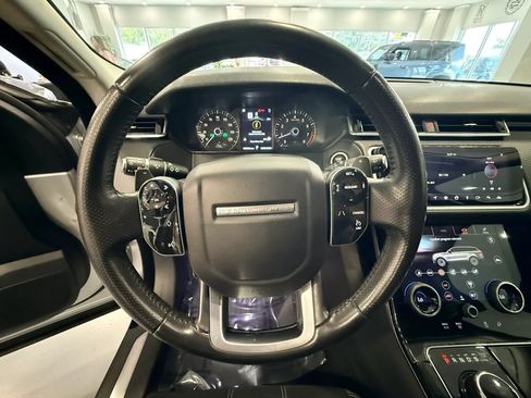 Used 2019 Land Rover Range Rover Velar S AWD/4WD image 25