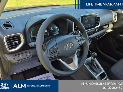 New 2026 Hyundai Venue SE FWD image 14