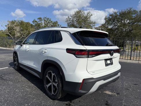 New 2026 Volkswagen Tiguan SE image 5