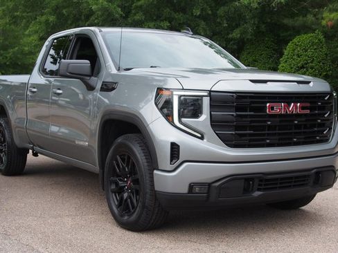 Used 2023 GMC Sierra 1500 Elevation AWD/4WD image 1