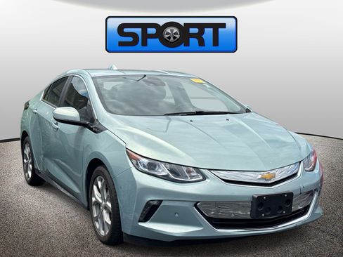 Used 2018 Chevrolet Volt Premier w/ Driver Confidence Package FWD image 3
