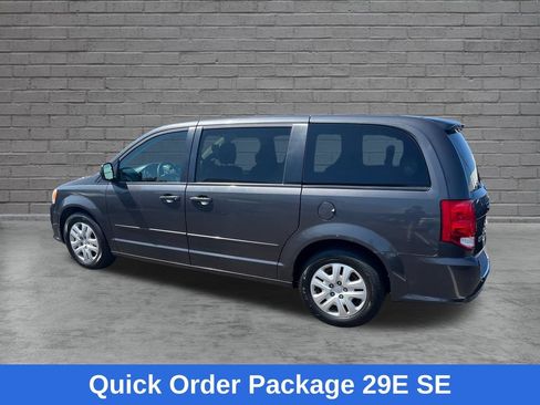 Used 2015 Dodge Grand Caravan SE w/ Quick Order Package 29E SE FWD image 3