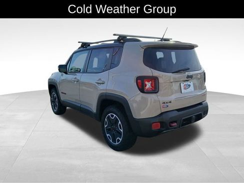 Used 2016 Jeep Renegade Trailhawk image 4
