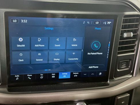 Used 2025 Ford F150 XLT w/ Equipment Group 301A Standard RWD image 19