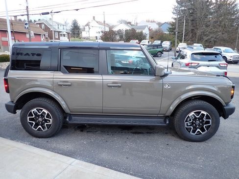 Certified 2025 Ford Bronco Outer Banks image 7