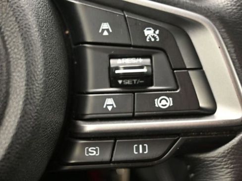 Used 2020 Subaru Forester Premium AWD/4WD image 27