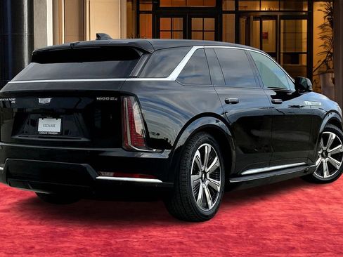 New 2025 Cadillac Escalade IQ Luxury 2 AWD/4WD image 6