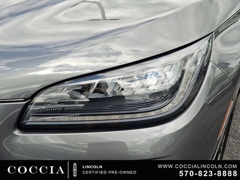 Certified 2023 Lincoln Corsair AWD w/ Equipment Group 101A image 9