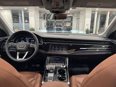 Used 2023 Audi Q8 Premium Plus w/ Premium Plus Package image 8
