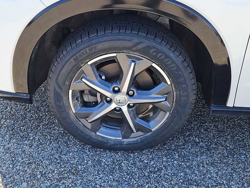 Certified 2024 Honda HR-V EX-L image 7