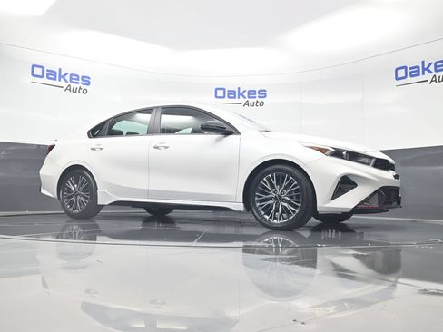 Certified 2024 Kia Forte GT-Line w/ GT-Line Premium Package FWD image 39