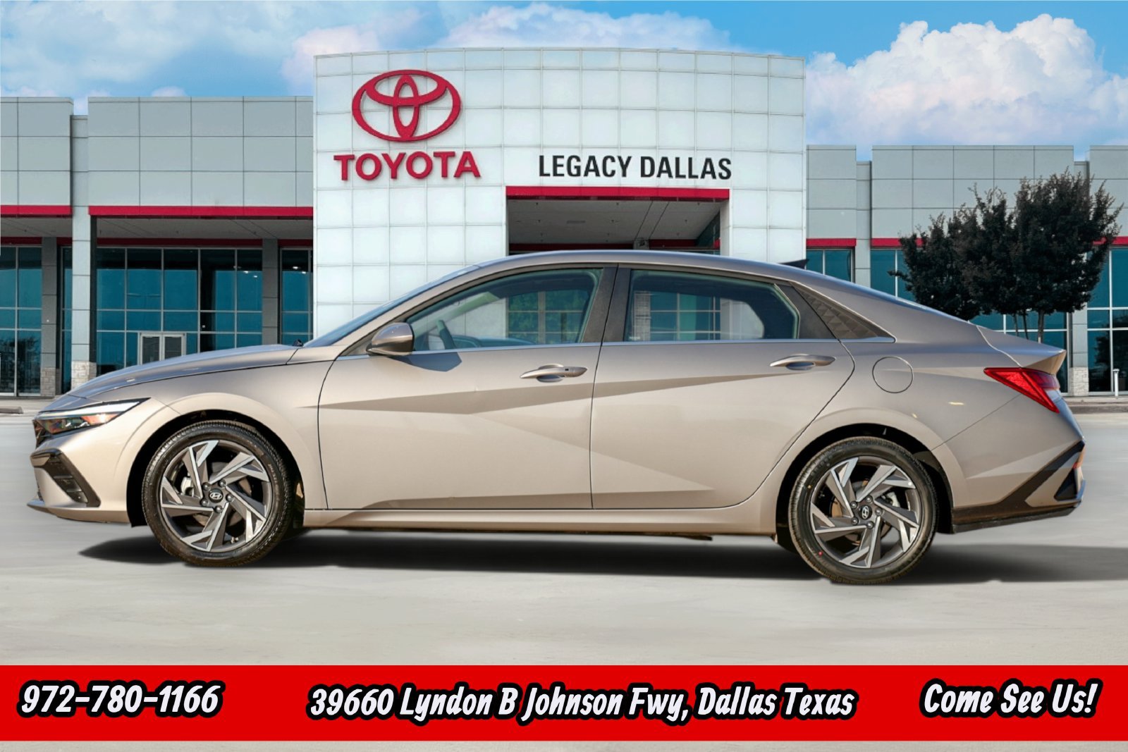 Used 2025 Hyundai Elantra SEL FWD image 7