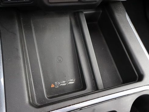 Used 2022 Chevrolet Silverado 3500 High Country w/ Safety Package II image 16