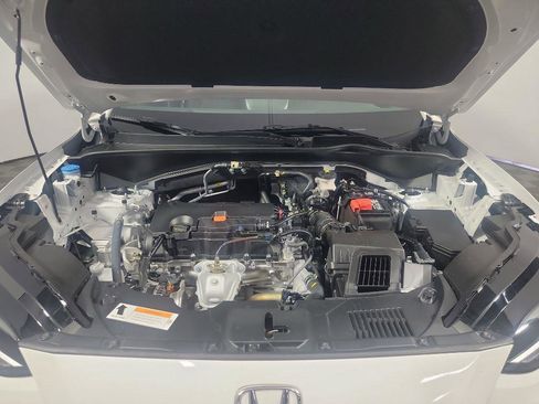 Certified 2025 Honda HR-V Sport image 14