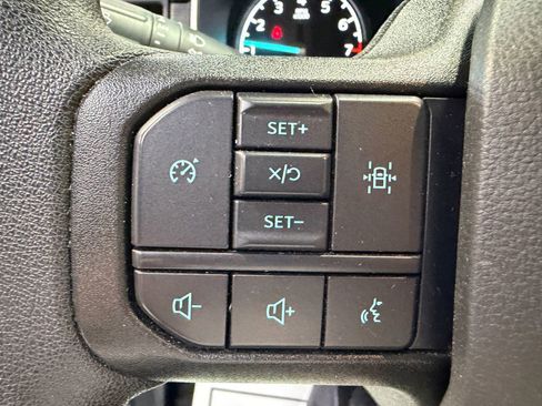 Used 2023 Ford F150 XLT image 33