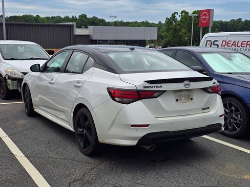 Used 2022 Nissan Sentra SR w/ Midnight Edition FWD image 12