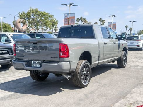 New 2026 RAM 2500 Laramie w/ Night Edition AWD/4WD image 7