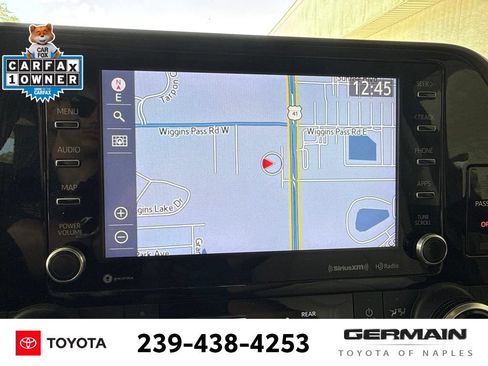 Used 2022 Toyota Highlander XLE AWD/4WD image 15