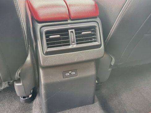 Used 2025 MAZDA CX-50 AWD 2.5 Hybrid w/ Premium Pkg image 29